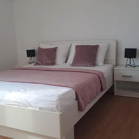 Apartment Gabrijela *